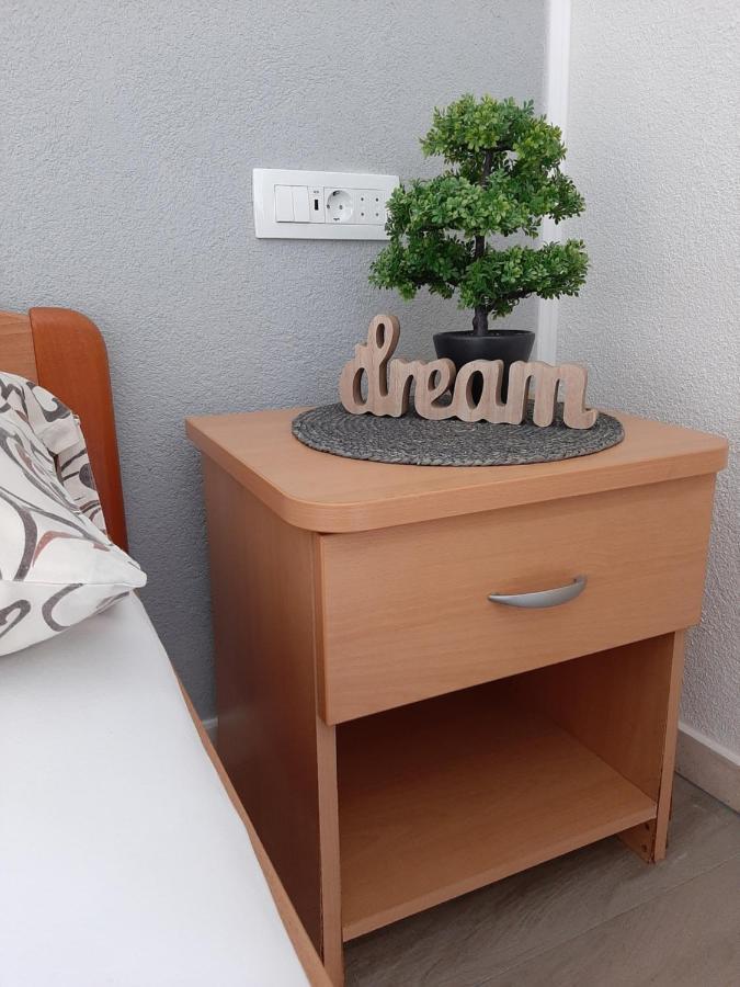 Apartments Skorin ルンバルダ エクステリア 写真