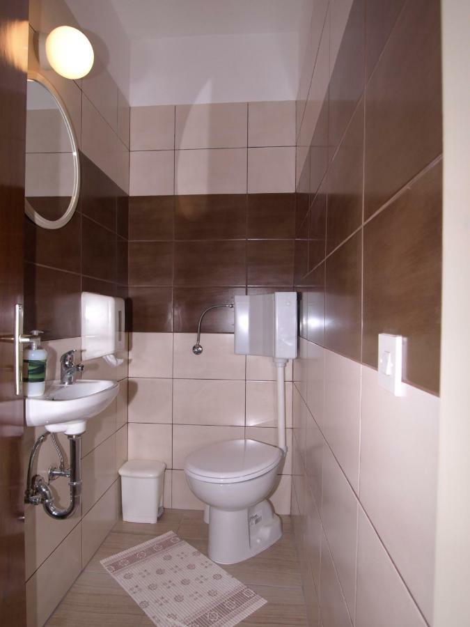 Apartments Skorin ルンバルダ エクステリア 写真